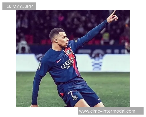 巴黎圣日耳曼足球明星的辉煌历程与未来展望解析