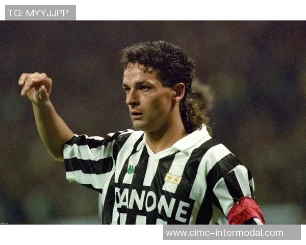 回顾历史足球传奇人物探寻那些曾辉煌的老足球明星